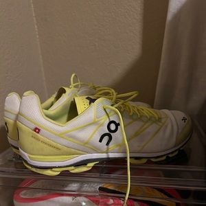 Men’s On Cloudflash running shoe - US 11 - Very good condition